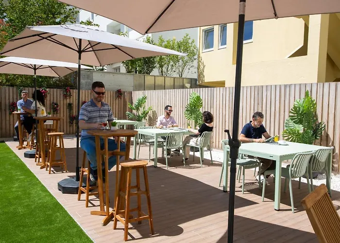 Casual RaízesHotel Porto